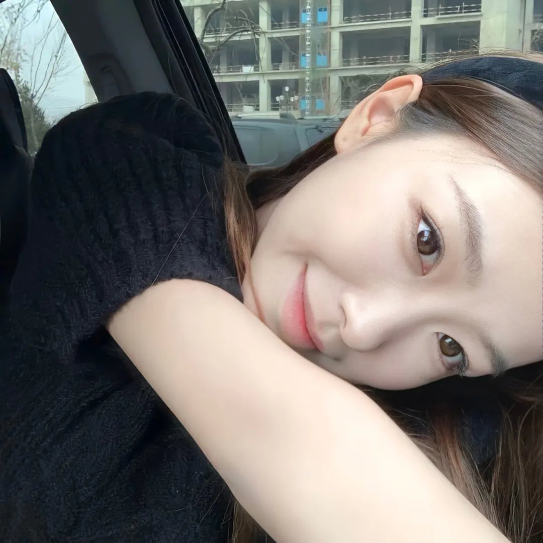 滚女揾老衬